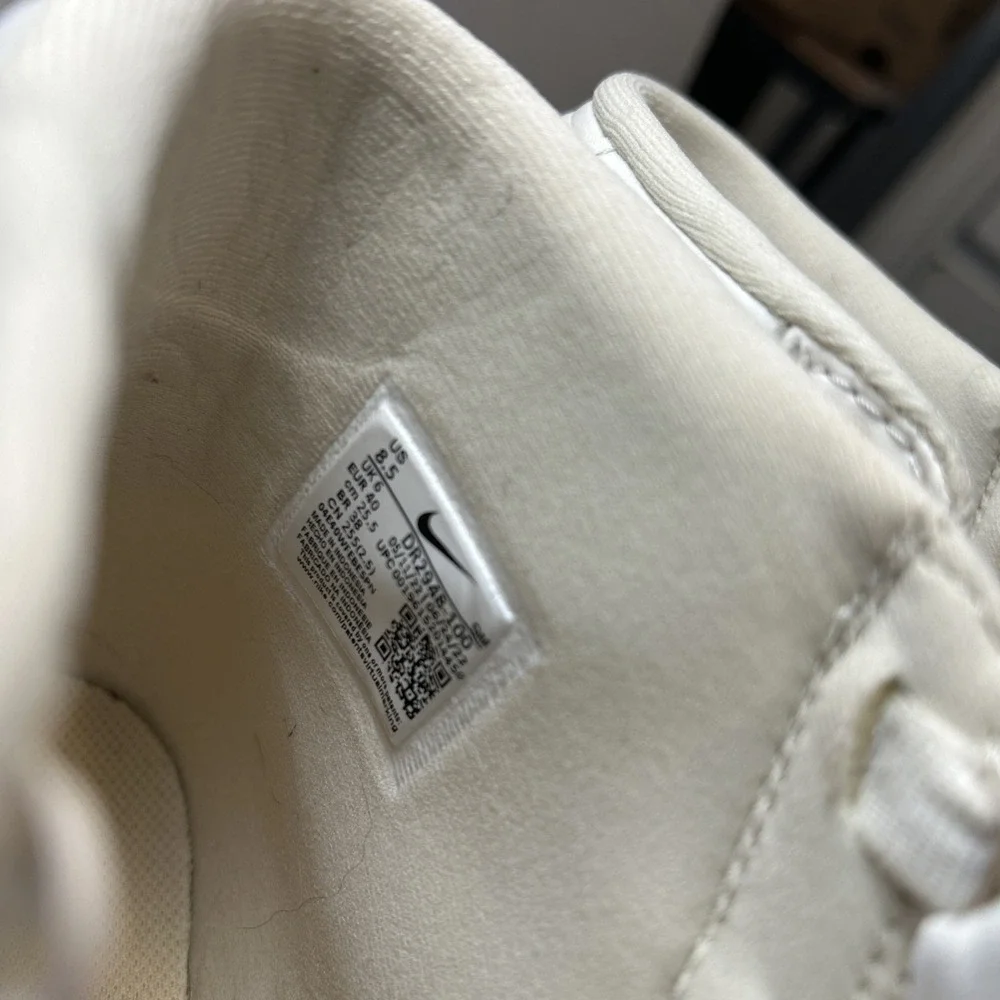 Nike women blazer